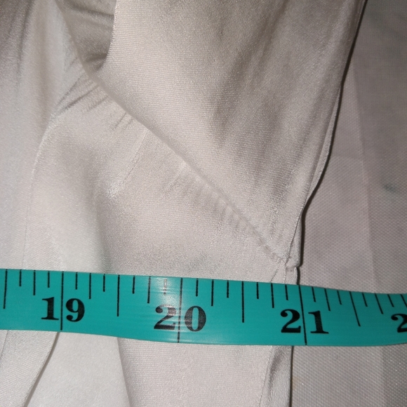 Torrid Cream Long Roll Tab Sleeve Faux Wrap Pullover 2 - Picture 9 of 9